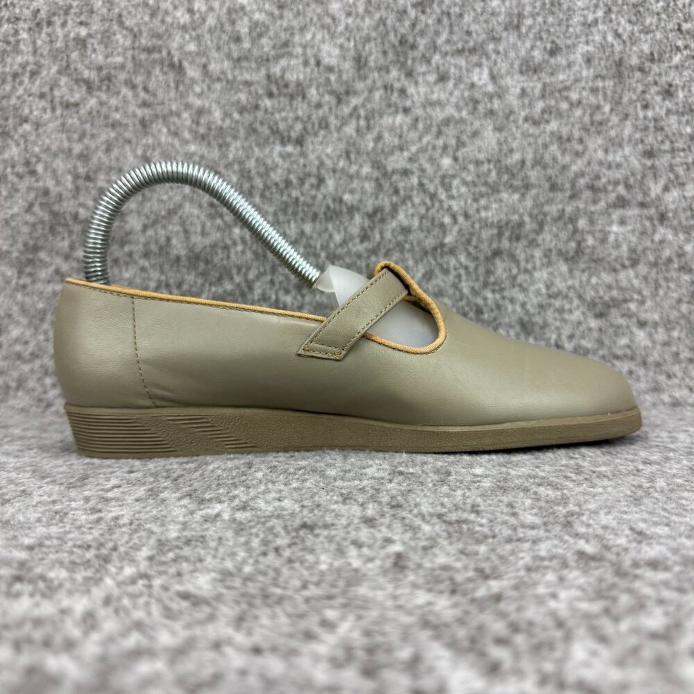 ✅ Womens 6.5M Softspots Comfort Shoes Gray/Tan Leather Mary Jane Casual Flats - Picture 9 of 12